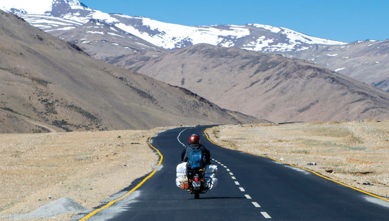 Bike Leh ladakh tour package india