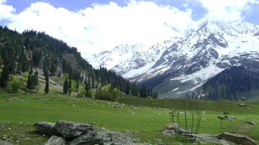 Kashmir Weather in March