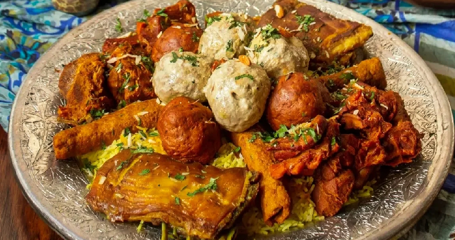 Top 10 Local Eateries in Kashmir for Traditional Wazwan